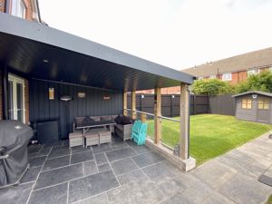 Covered Patio Area- click for photo gallery